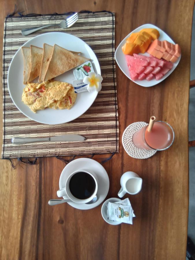 The Kd Suites & Coffee Shop Munggu المظهر الخارجي الصورة